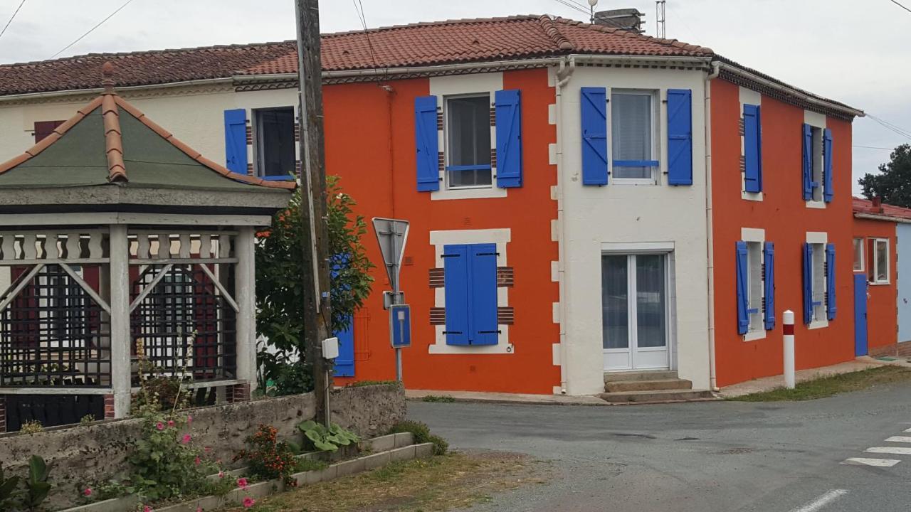 40 La Brossiere Saint-Andre-Goule-d'Oie Exterior foto